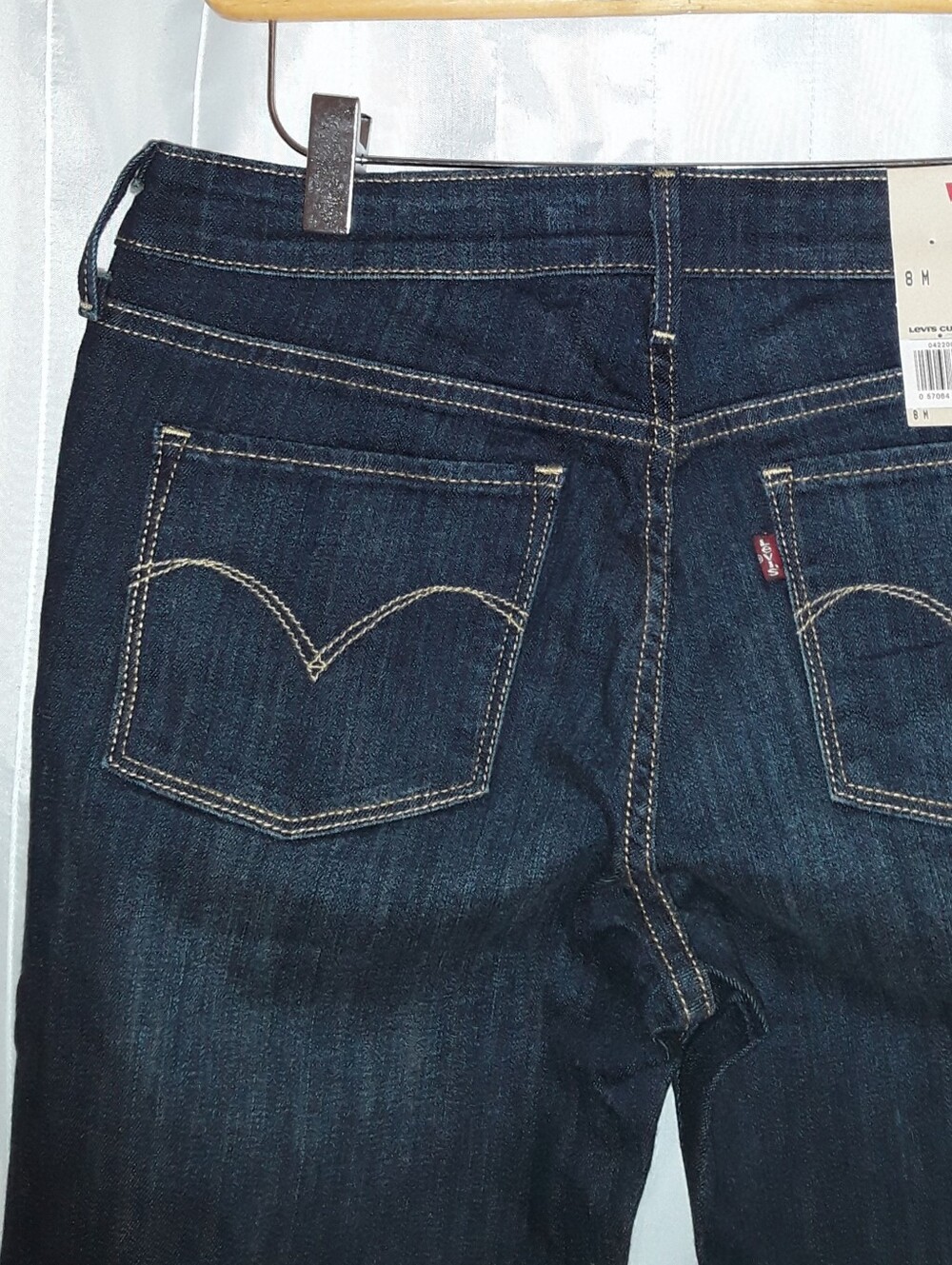 Vintage Levi's 2010s Dark Blue Slight Curve ID Straight Leg Jean Tuscan Mom - Picture 11 of 13